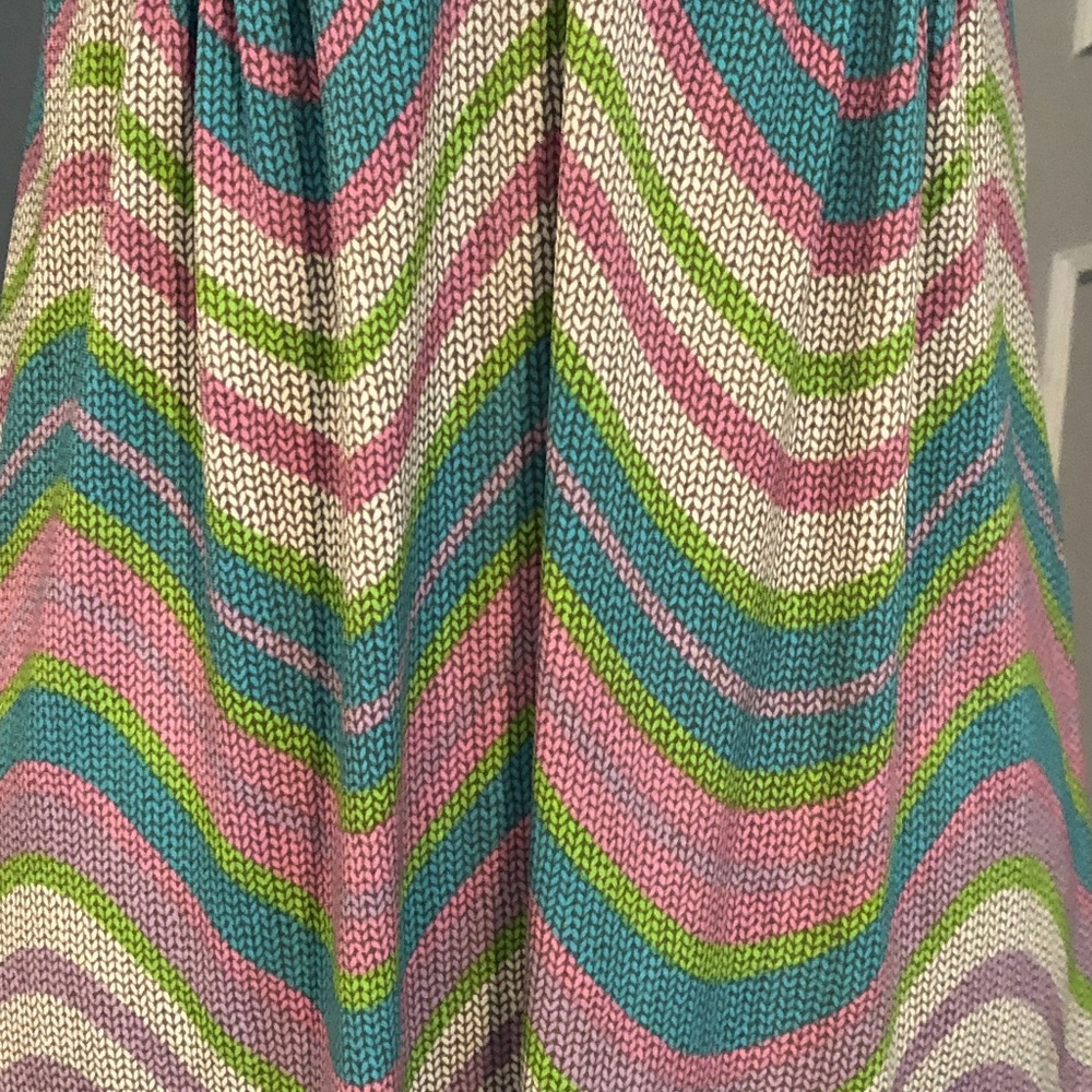 Veronica M Multicolor Wave Design Sleeveless Stra… - image 6